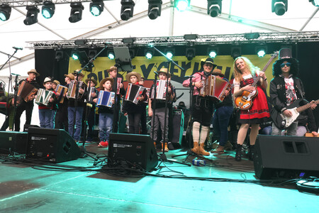 ŽAGANJE BABE  04 FOTO LJUBO VUKELIČ